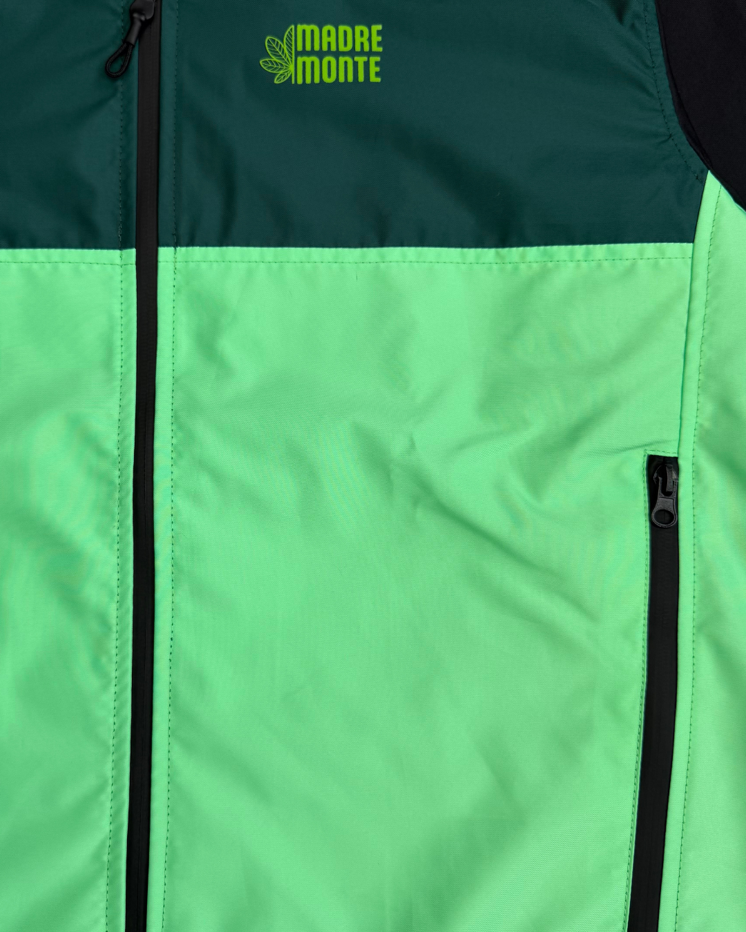 Chaqueta RANA VERDE Y NEGRA